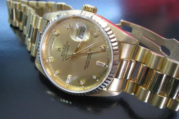 1992年的金劳力士手表回收还值多少钱