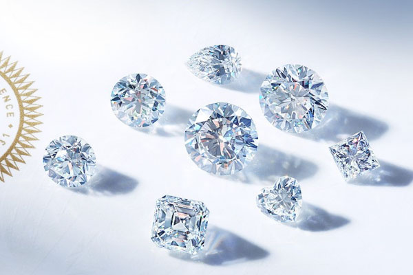 原价3万块的钻石卖出去能卖多少钱