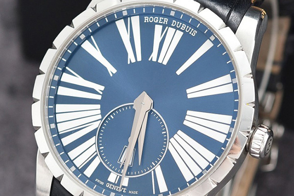 罗杰杜彼手表回收价格主要和什么因素有关