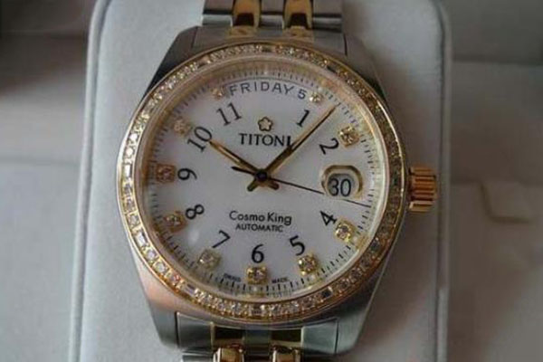 titoni手表回收价位会因条件好上涨 