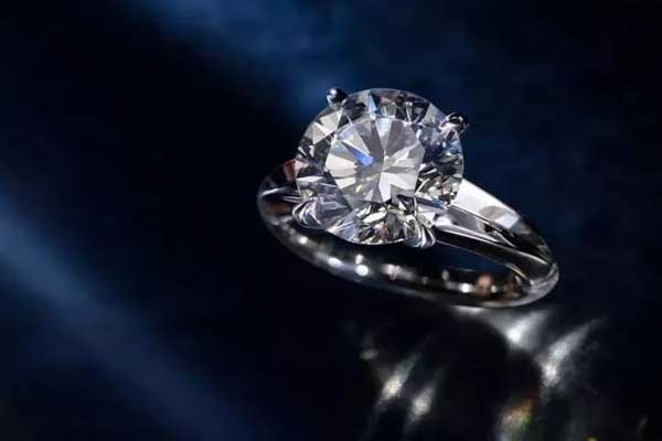 周大福钻石戒指回收吗 看其能否符合这个标准