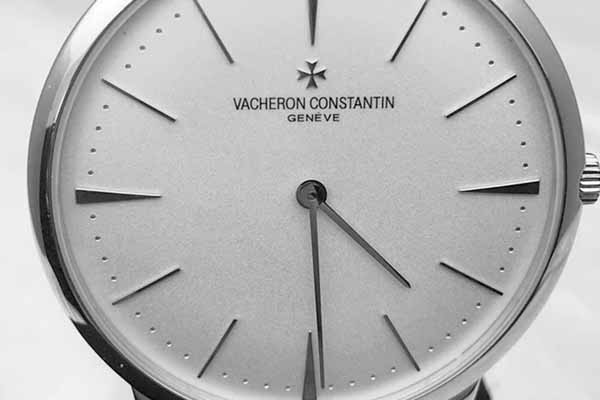 瑞士手表回收价目表哪里出具的更准确