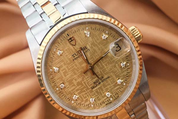 二手奢侈品手表回收平台哪个好 有安利的吗