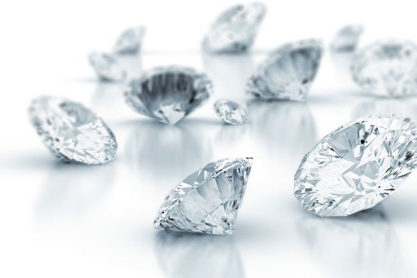 五克拉钻石在市场上回收可以卖多少钱