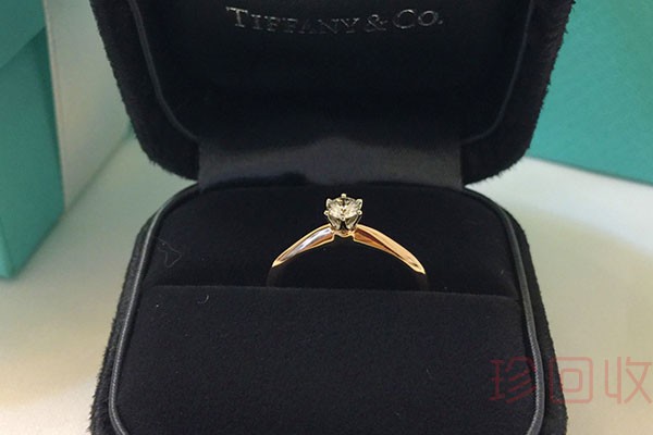 蒂芙尼18K玫瑰金六抓镶嵌钻石戒指