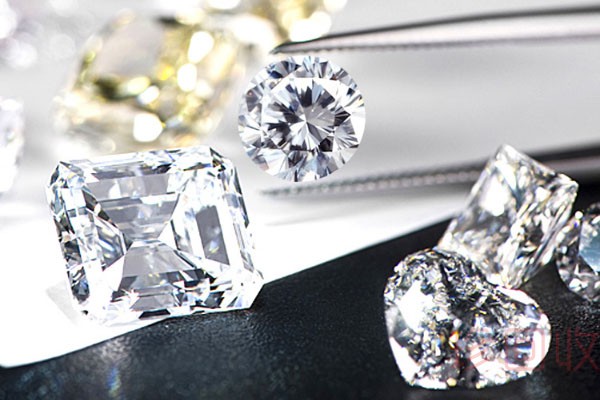 周生生门店回收钻石吗 线上回收是否更值得信赖