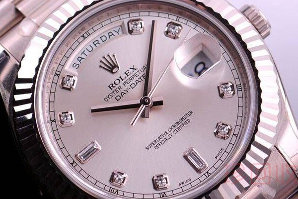 奢侈品二手手表回收价格查询和哪些因素有关
