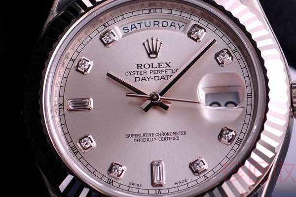 奢侈品二手手表回收价格查询和哪些因素有关