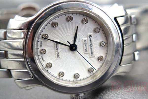  二手手表回收在线评估可靠吗