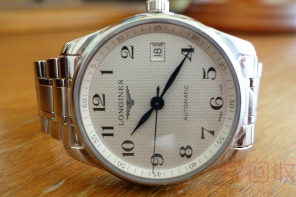 1万5千元的浪琴手表回收能卖什么价 