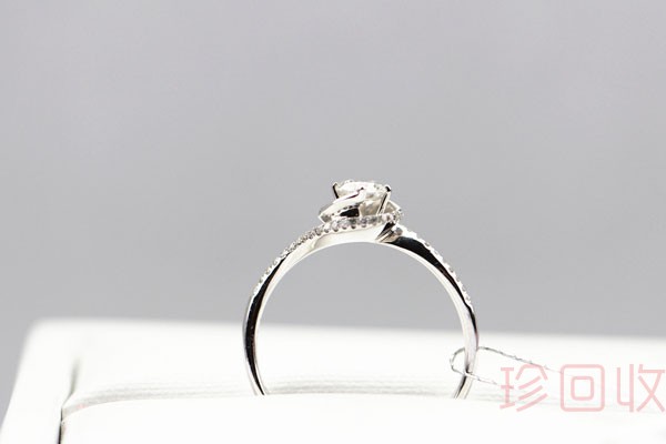 钻石戒指换款式划算吗 怎样选购才是正确的