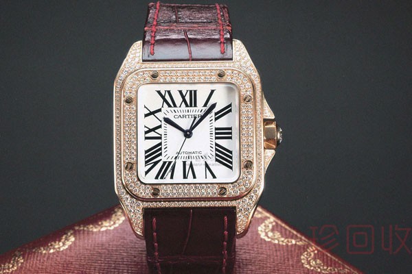 卡地亚经典女款手表二手价位通常是在公价几折
